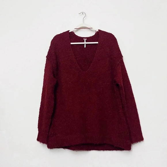 Free People boucle burgundy sweater oversized boho hippie slouchy cozy - Picture 2 of 7